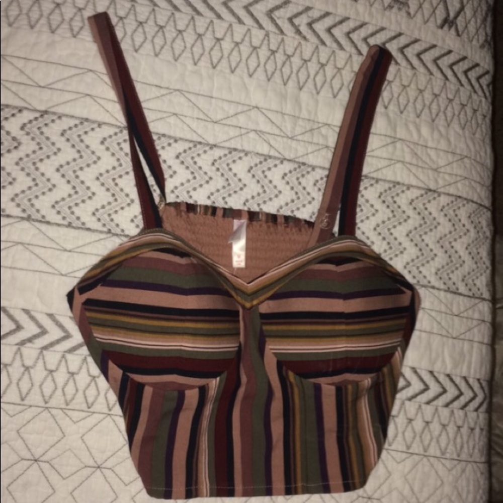 Xhilaration crop top